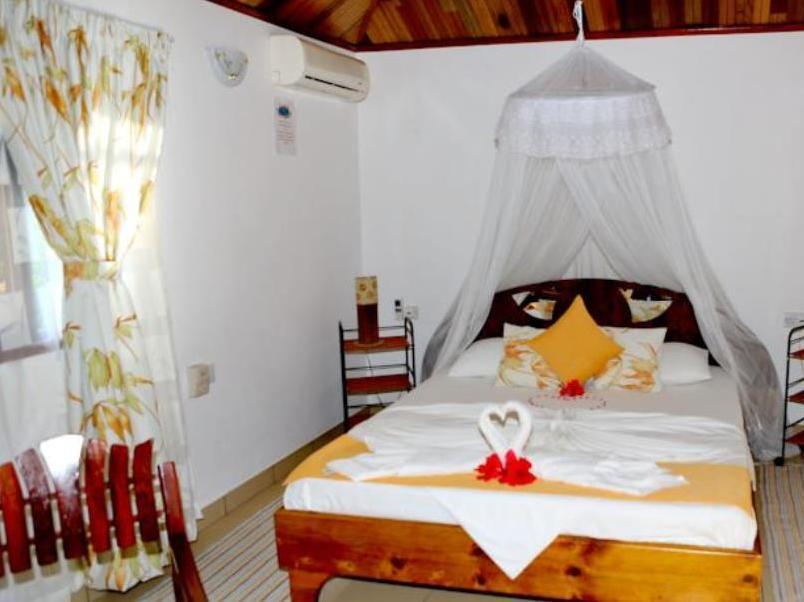 Calou Guest House Insel Insel La Digue Exterior foto